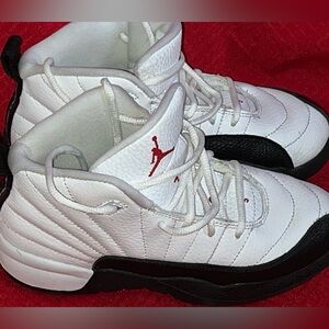 Youth Size 1 JORDAN TWO TREY JUMPMAN SHOES